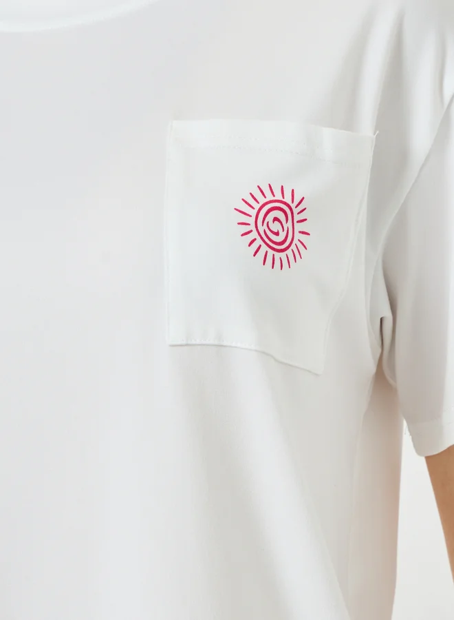 Styli Women Pocket Detail T-Shirt and Printed Pyjama Set